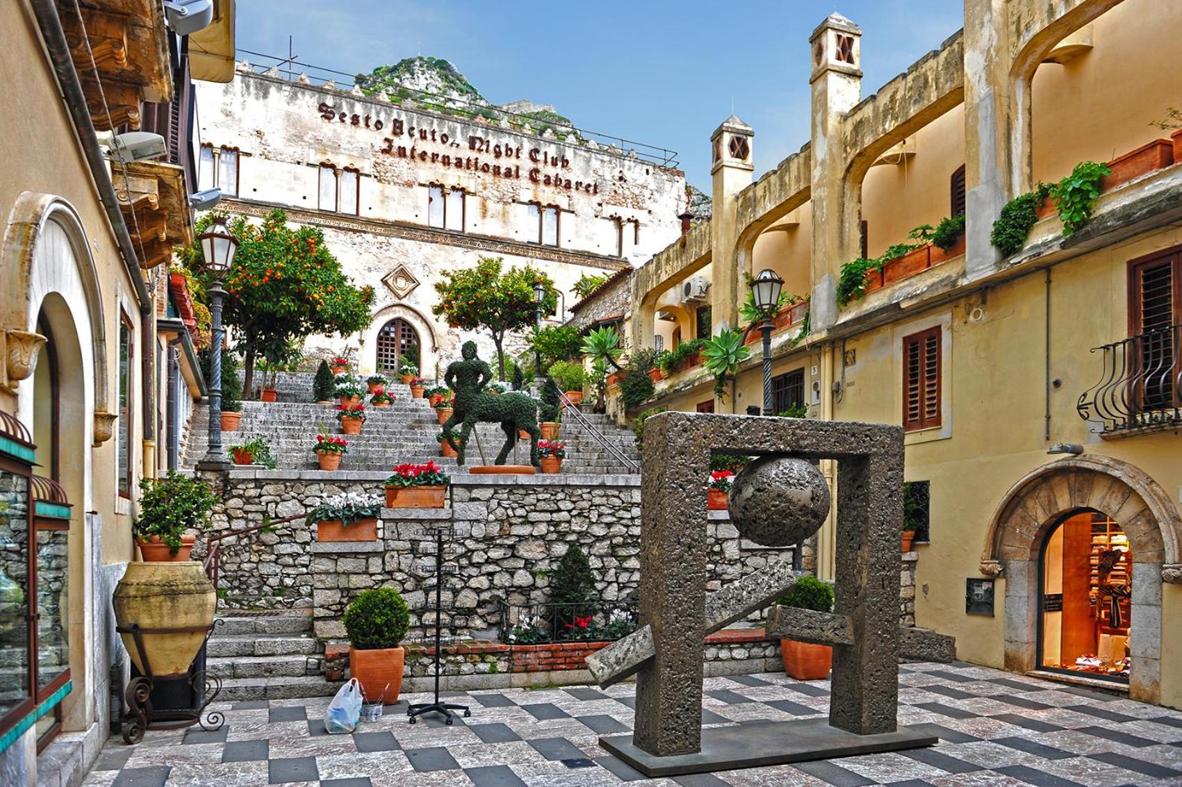 Casa Le Sorelle Giardini-Naxos Buitenkant foto