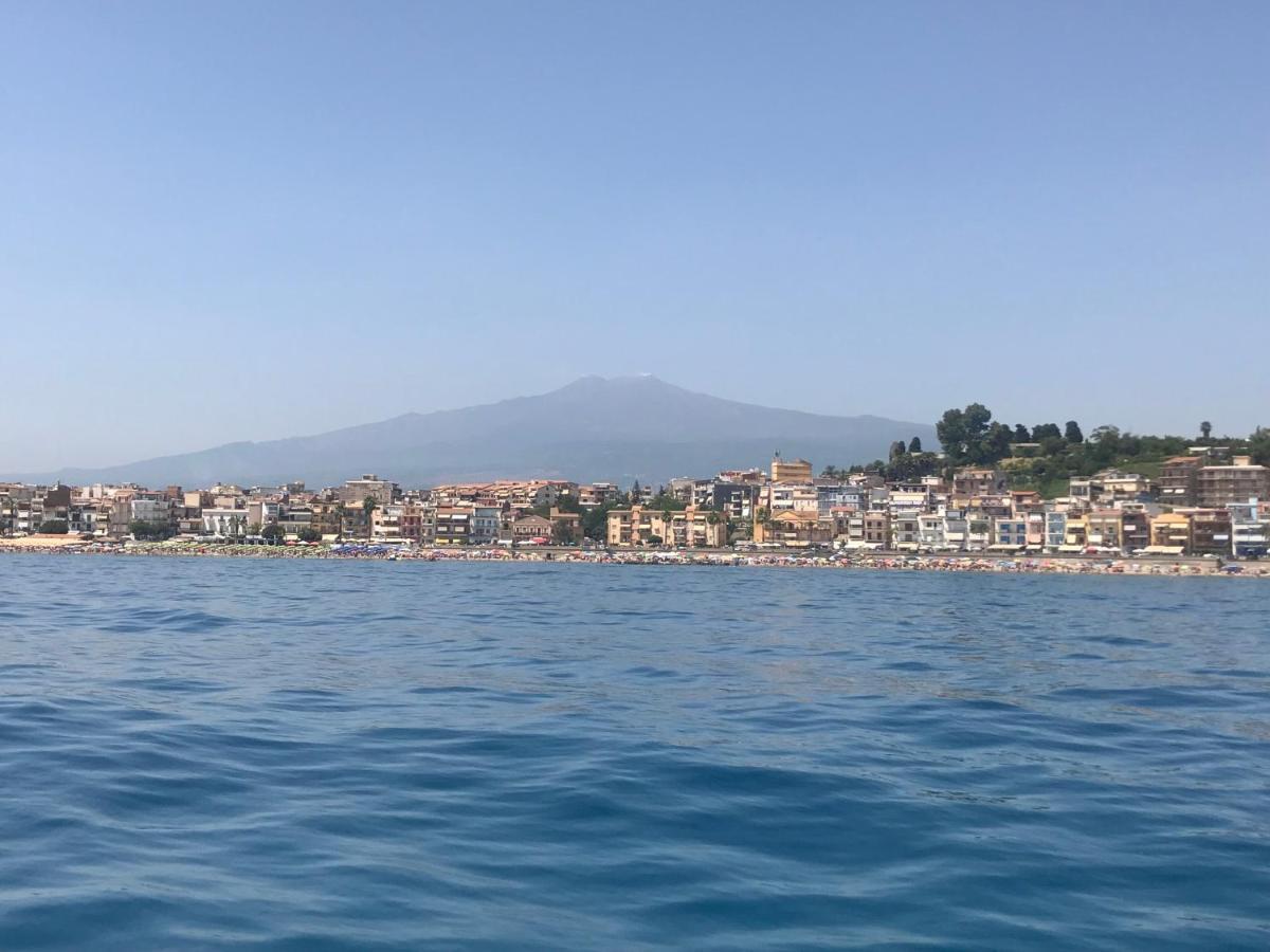Casa Le Sorelle Giardini-Naxos Buitenkant foto